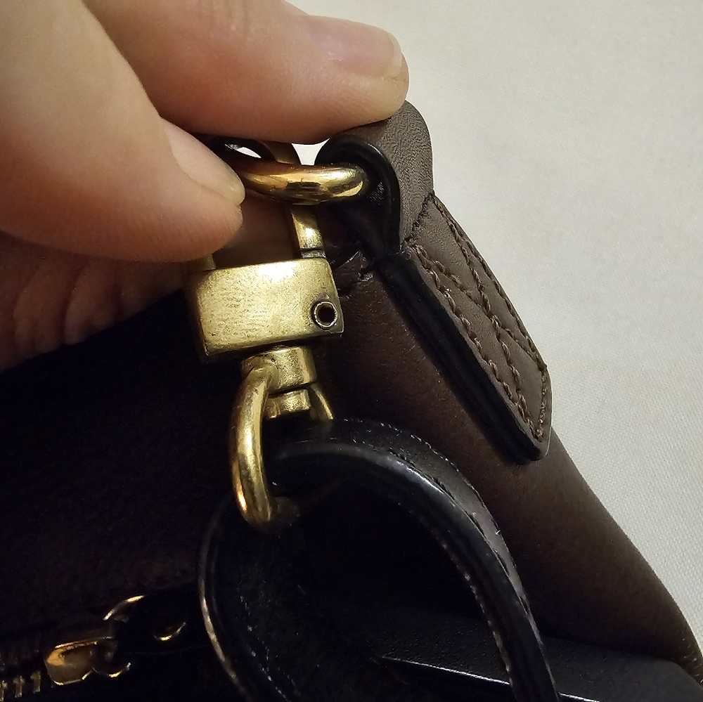 Halogen Handbag - Picture 4 of 6